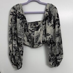Urban Outfitters Balloon-Sleeve Clasp-Front Printed Crop Top Size M